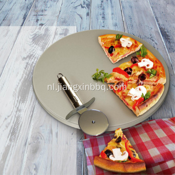13,5 inch pizzasteen met RVS-snijder